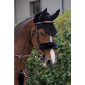 Kentucky neusbeschermer in synthetisch lamsvel