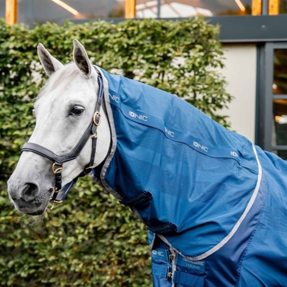 Horseware Ionic Therapy Mesh Cooler hals